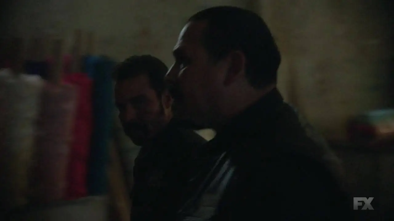 Mayans M.C. S01E03