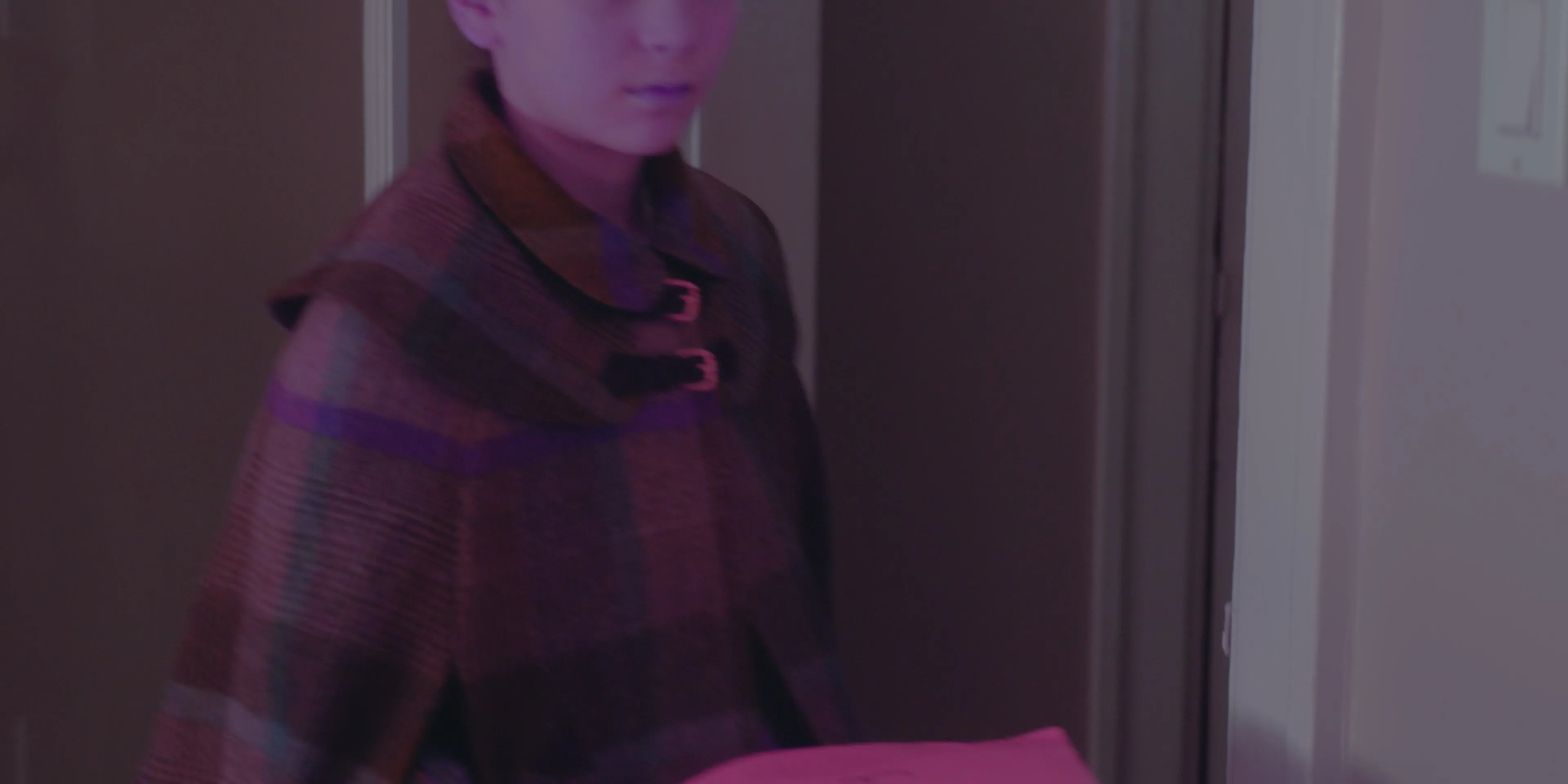 Home Before Dark S02E10