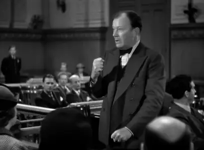 Remember the Night (1939)