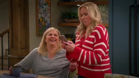 Leanne S01E08