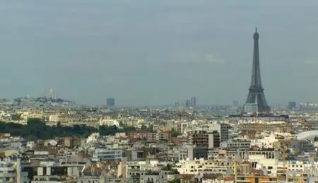 (Fr5) Quand la Tour Eiffel se dévoile (2013)