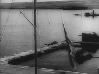 United News Newsreels R29 Macarthur blasts Japanese from New Guinea