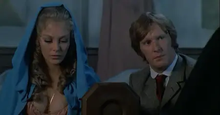 Scars of Dracula (1970)