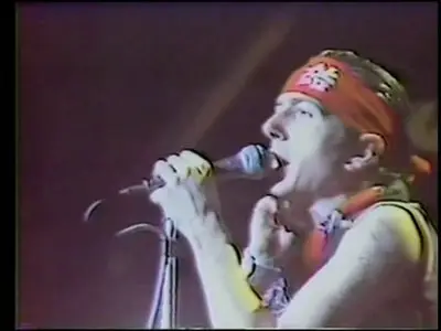 The Clash in Tokyo, Sun Plaza Hall, January 2, 1982 (DVD Rip)