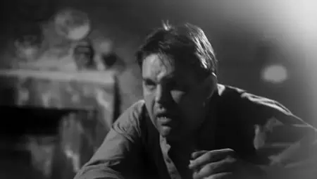 Keyhole - by Guy Maddin (2011)