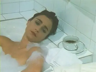 Seduction: The Cruel Woman (1985)