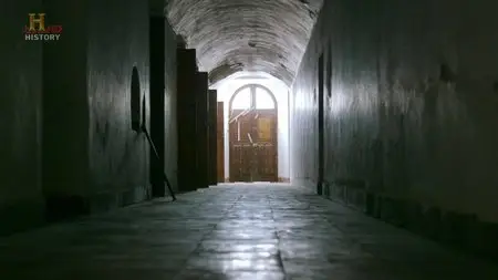 History Channel - Hunting Hitler: Hitler's Safehouse (2015)