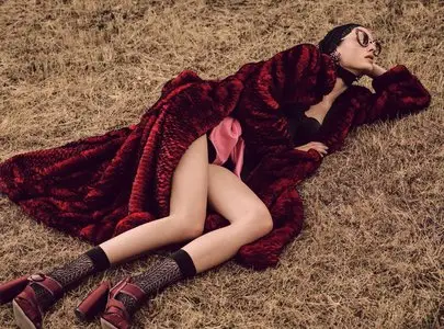 Maartje Verhoef by Iango Henzi + Luigi Murenu for Vоgue Germany September 2015