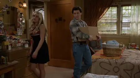 Georgie & Mandy's First Marriage S01E16