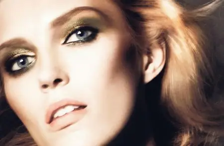 Figures De Prour by David Sims for Vоgue Paris November 2013