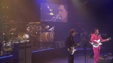 Chris Isaak - Live in Concert and Greatest Hits Live Concert (2012)