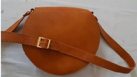 Ultimate Leather Craftings Master Class: Easily Sewing A Bag