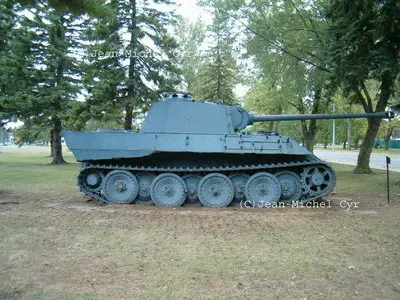 Panther AUSF. A Walk Around