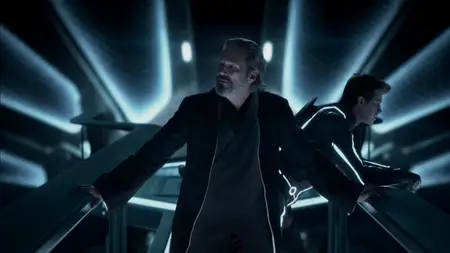 TRON: Legacy (2010) [Open Matte]