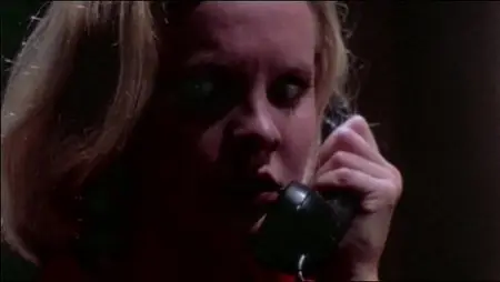 Don't Open the Door! (1974)
