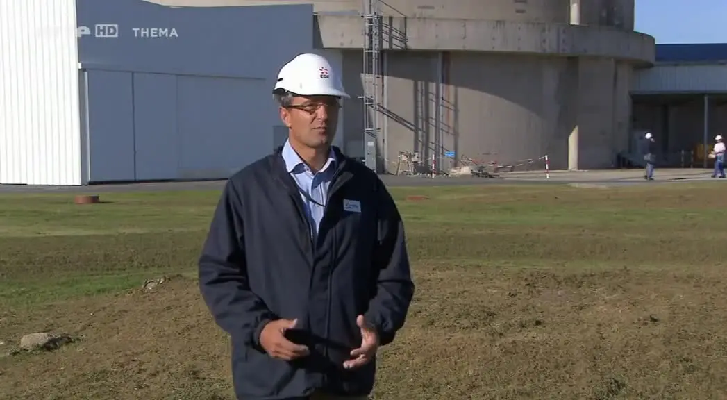 (Arte) Centrales nucléaires, démantèlement impossible ? (2013)