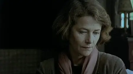 Sous le sable / Under the Sand (2000)