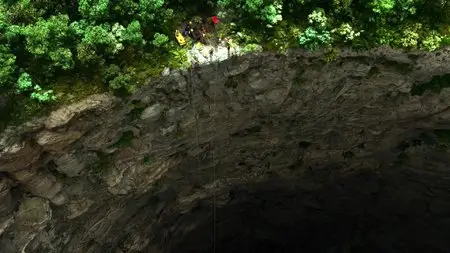 Sanctum (2011)
