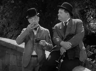 Dick und Doof: Wir sind vom schottischen Infanterie-Regiment (1935)