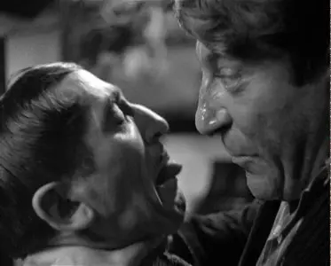 La bandera / Escape from Yesterday (1935)