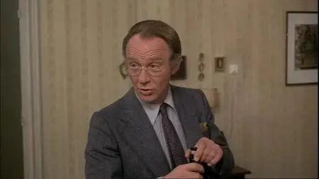 Dokter Pulder zaait papavers (1975) [ReUp]