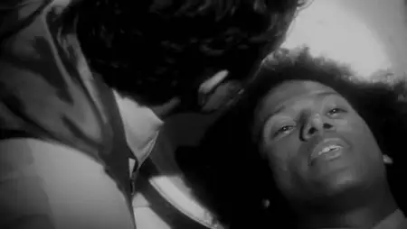 Keyhole - by Guy Maddin (2011)