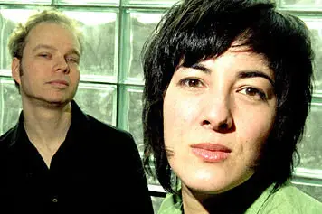 Damon and Naomi - The Earth Is Blue -2005  