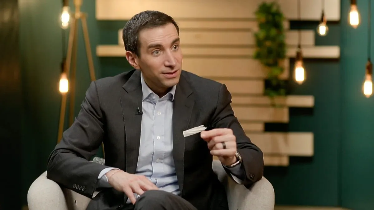 How to Spot Economic Warning Signs with Andrew Ross Sorkin