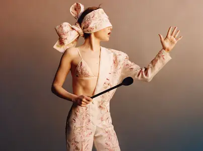 Emma Stone by Jamie Hawkesworth for Vogue September 2025