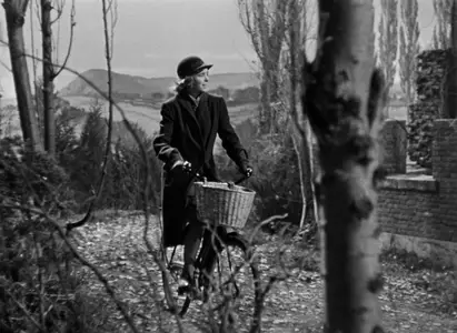 The Enchanted Cottage (1945)