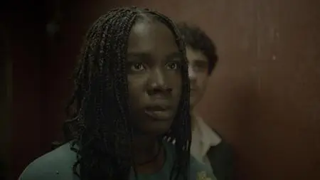 Dead Hot S01E02