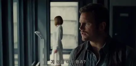 Jurassic World (2015)