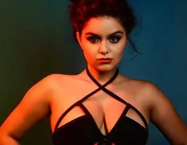 Ariel Winter by Irvin Rivera for Rogue Magazine #4 Fall 2016