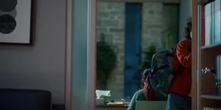 Circuit Breakers S01E04