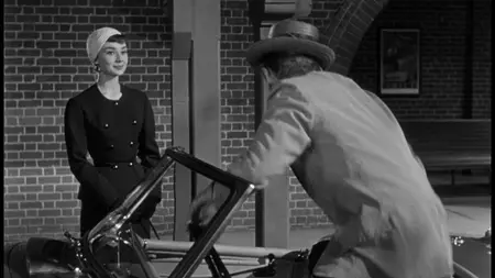 Sabrina (1954) [MultiSubs] + Extras & Commentary