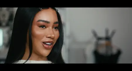 Love & Rage: Munroe Bergdorf (2025)