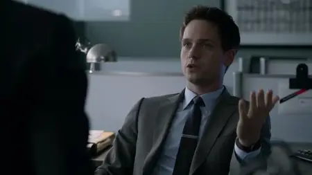 Suits S02E03