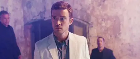 Runner, Runner (2013)