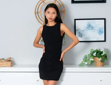 Elza Bell - Presenting Elza Bell