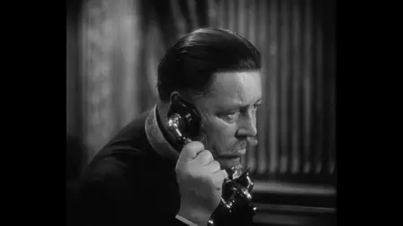 Dishonored (1931)