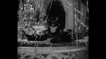 Dishonored (1931)