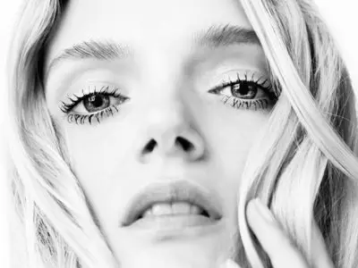Lily Donaldson by Horst Diekgerdes for L'Express Styles October 2015