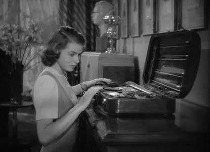 (Drama) INTERMEZZO [DVDrip] 1939 VOstf