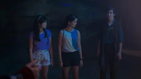 Surfside Girls S01E05
