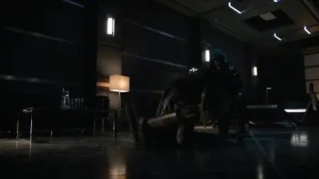 Arrow S08E01