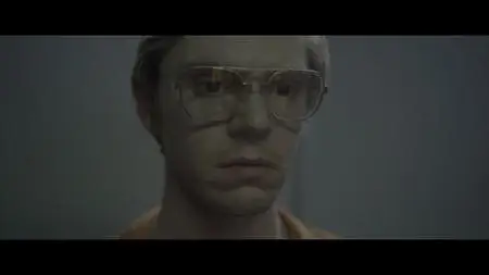 Dahmer – Monster: The Jeffrey Dahmer Story S01E05