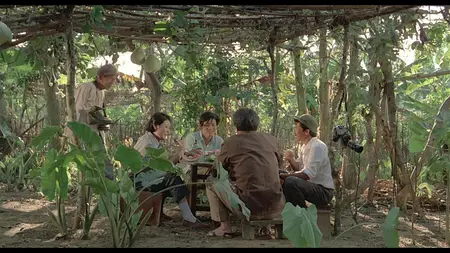 Tau ban no hoi (1982) Boat People