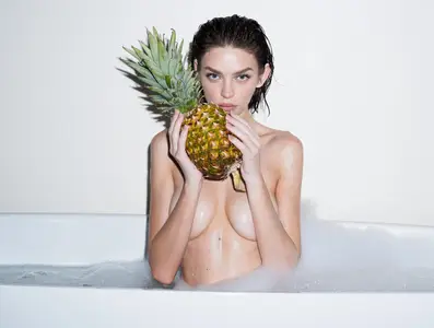 Jagoda Letowska by David Majevski