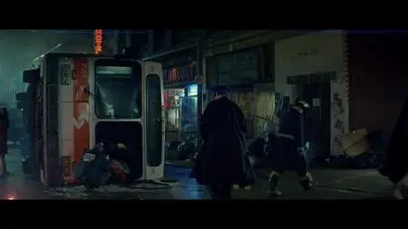 In the Shadow of the Moon (2019)