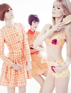 Julia Stegner, Alana Zimmer & Kasia Struss by Tom Munro for W March 2013